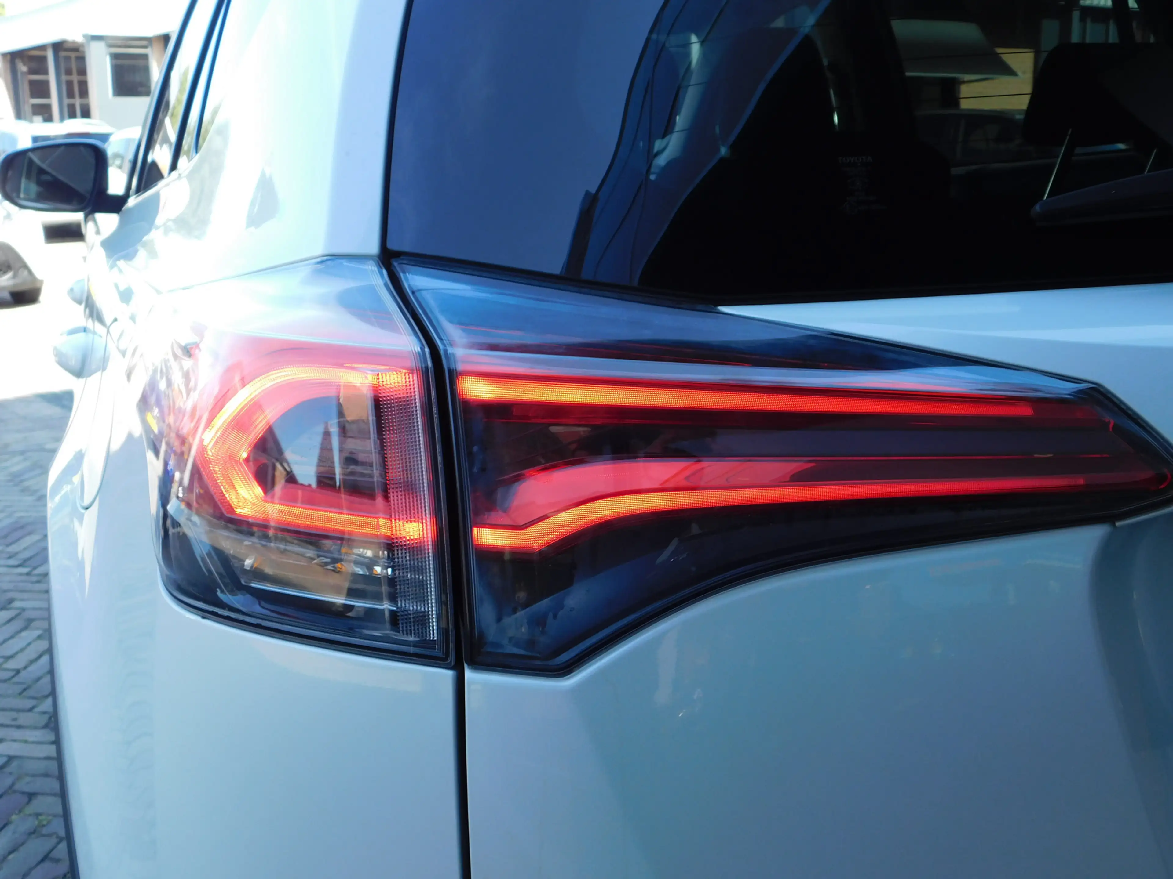 Toyota RAV 4 2.5 Hybrid AWD Dynamic | 1.650KG Trekgewicht — photo 8