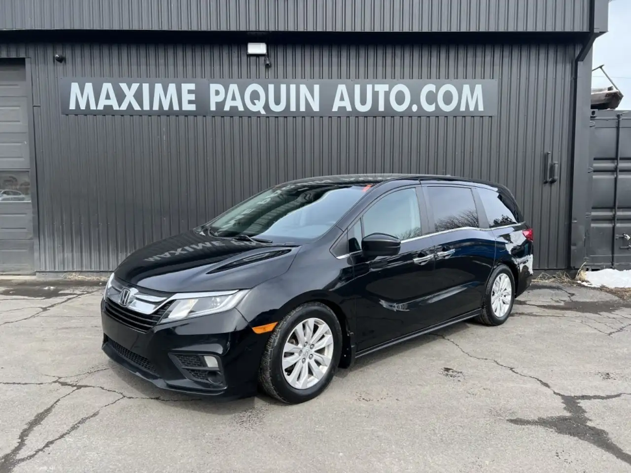 Honda Odyssey снимка Honda Odyssey