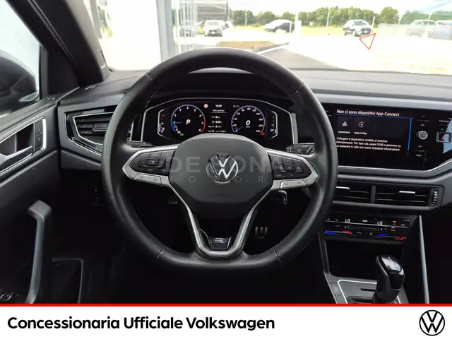 Volkswagen Taigo view 11