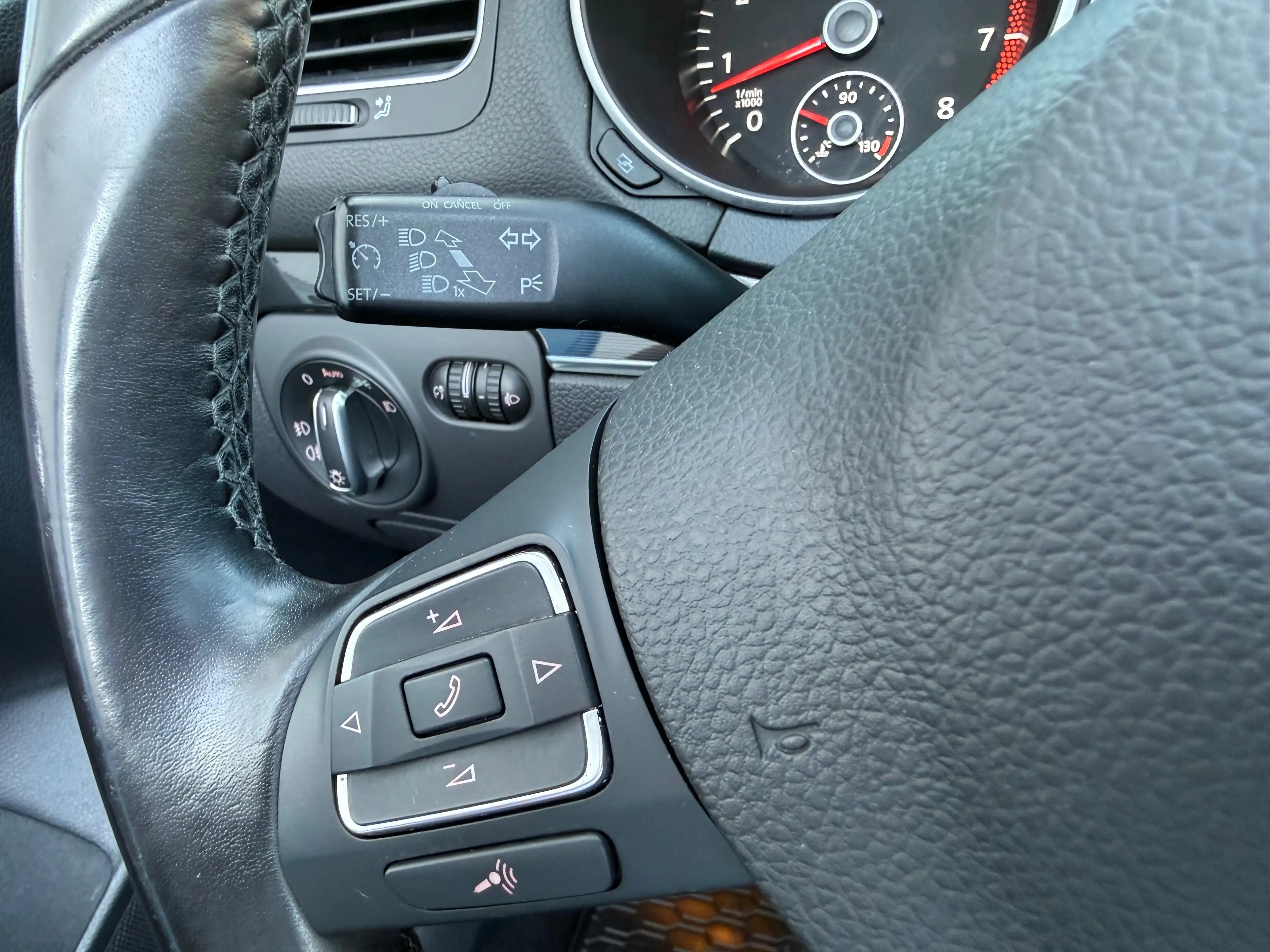 Volkswagen Golf Cabriolet 1.2 TSI Sport Edition *Gps *Pdc *Cuir — photo 13