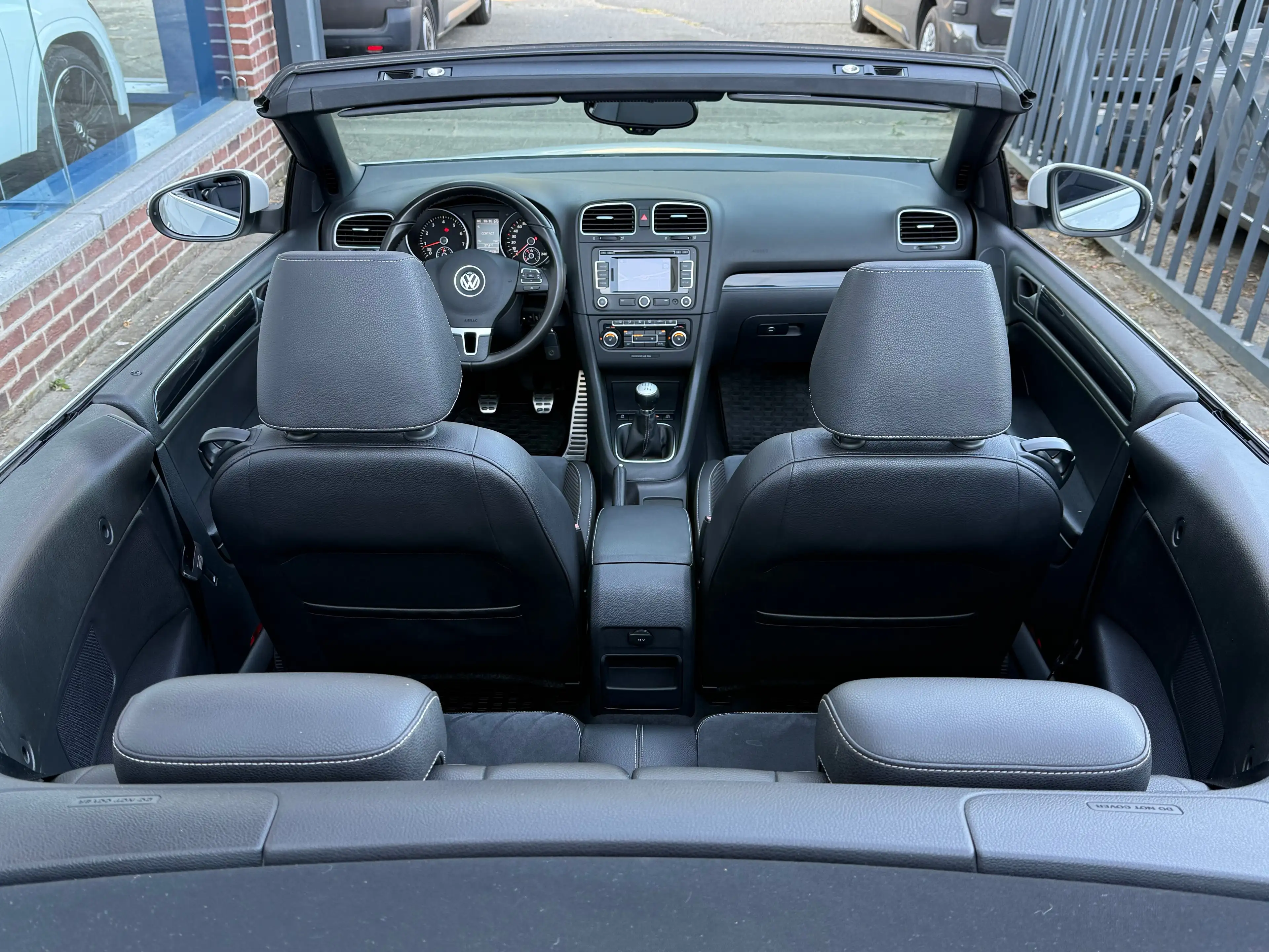 Volkswagen Golf Cabriolet 1.2 TSI Sport Edition *Gps *Pdc *Cuir — photo 9