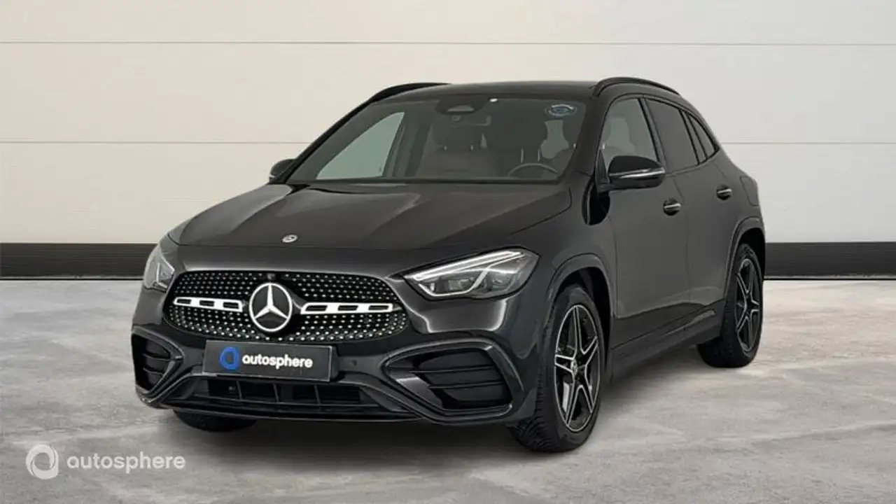 Mercedes-Benz GLA 200