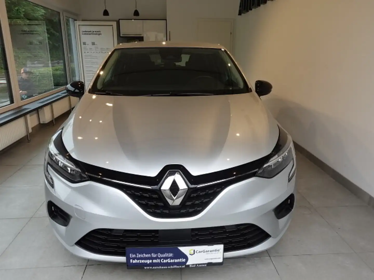 Renault Clio Equilibre SCe 65 Silber - 2