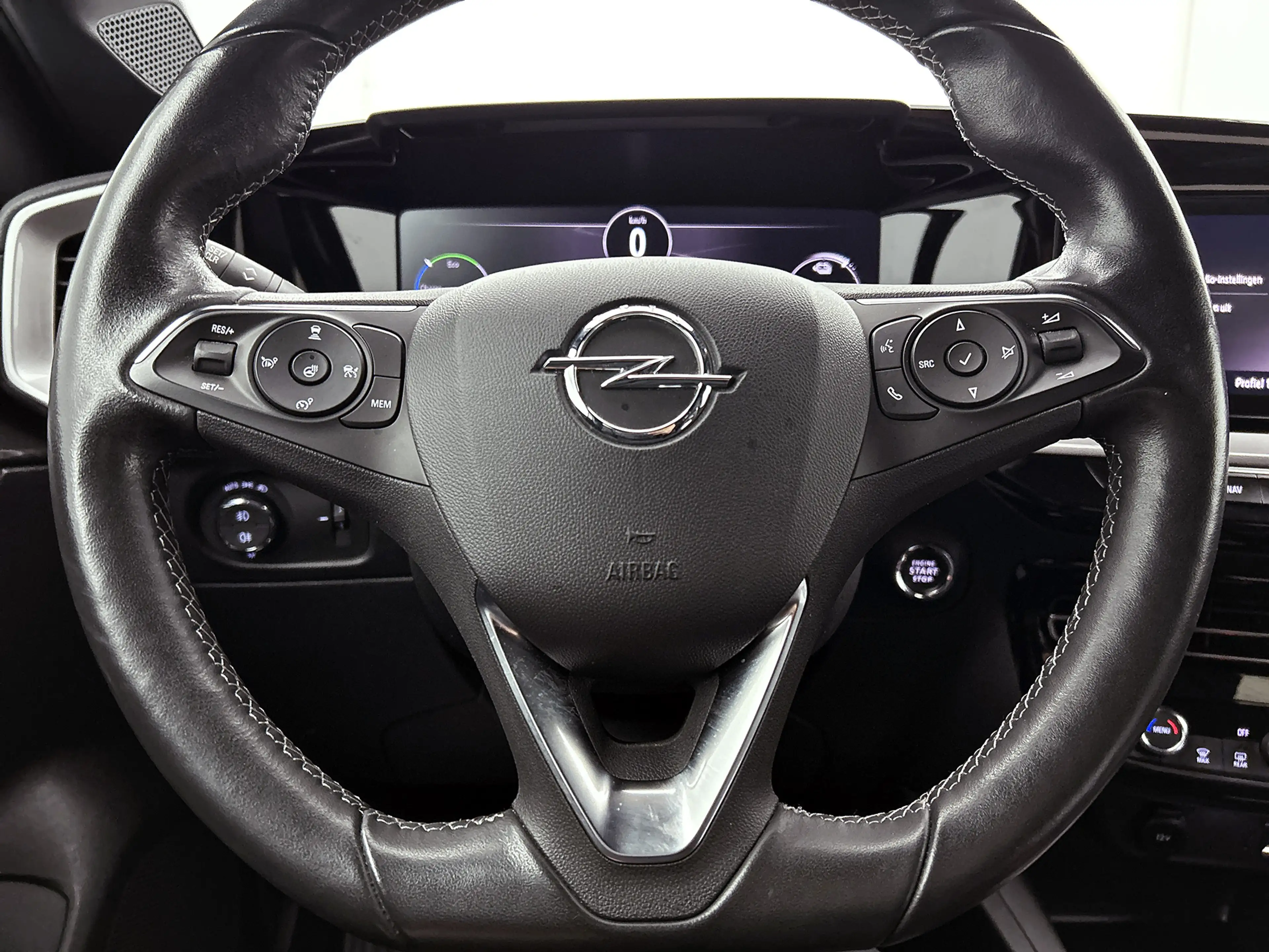 Opel Mokka-E Ultimate 50-kWh 11kw bl. | Afneembare Trekhaak | S — photo 5