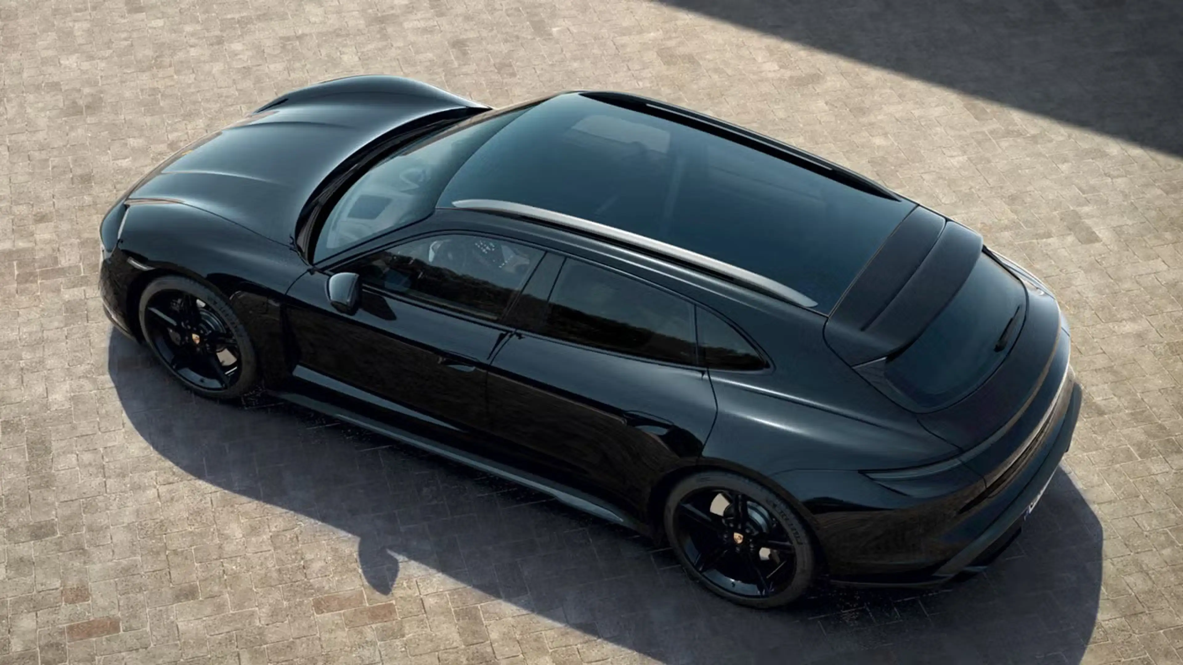Porsche Taycan GTS Sport Turismo — photo 4