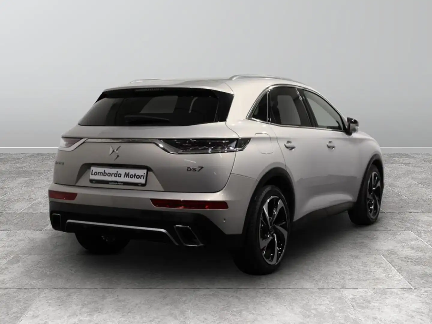 DS Automobiles DS 7 Crossback 1.6 e-tense Louvre 4x2 auto Gris - 2