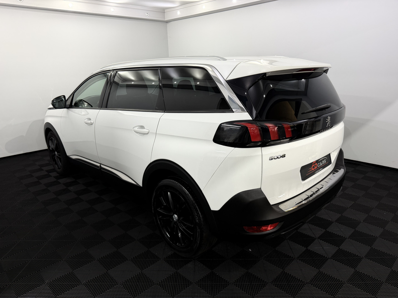 Peugeot 5008 1.2 PureTech Allure 7P Camera, Navi, Cruise contro — photo 4