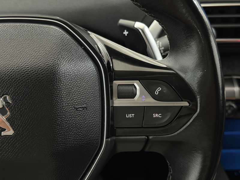 Peugeot 5008 1.2 PureTech Allure 7P Camera, Navi, Cruise contro — photo 26