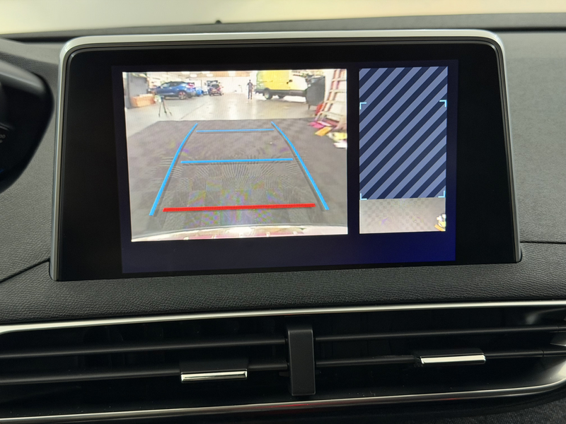Peugeot 5008 1.2 PureTech Allure 7P Camera, Navi, Cruise contro — photo 19
