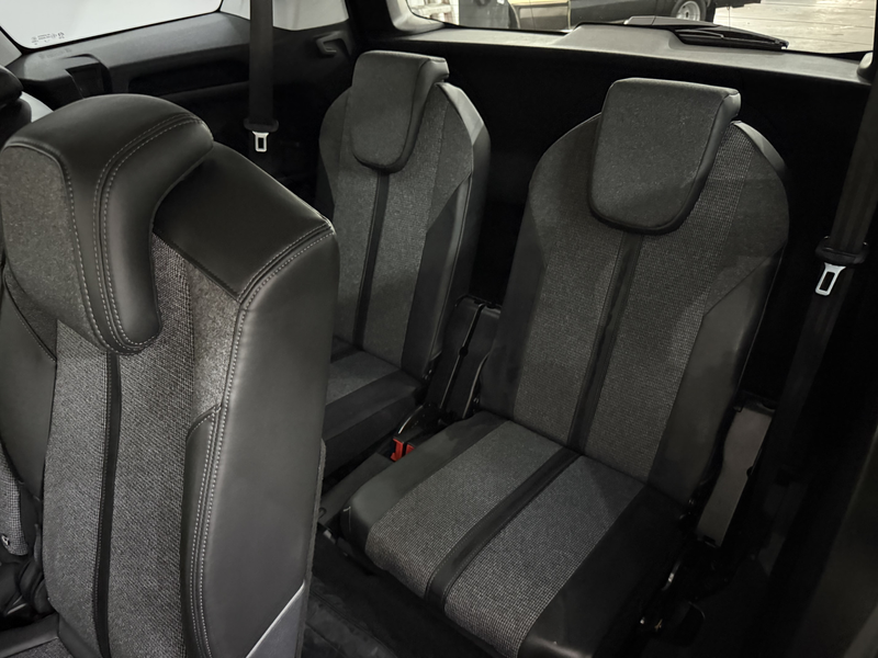 Peugeot 5008 1.2 PureTech Allure 7P Camera, Navi, Cruise contro — photo 10