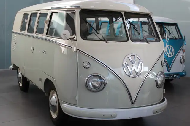 Volkswagen T1 Kombi 9-Sitze