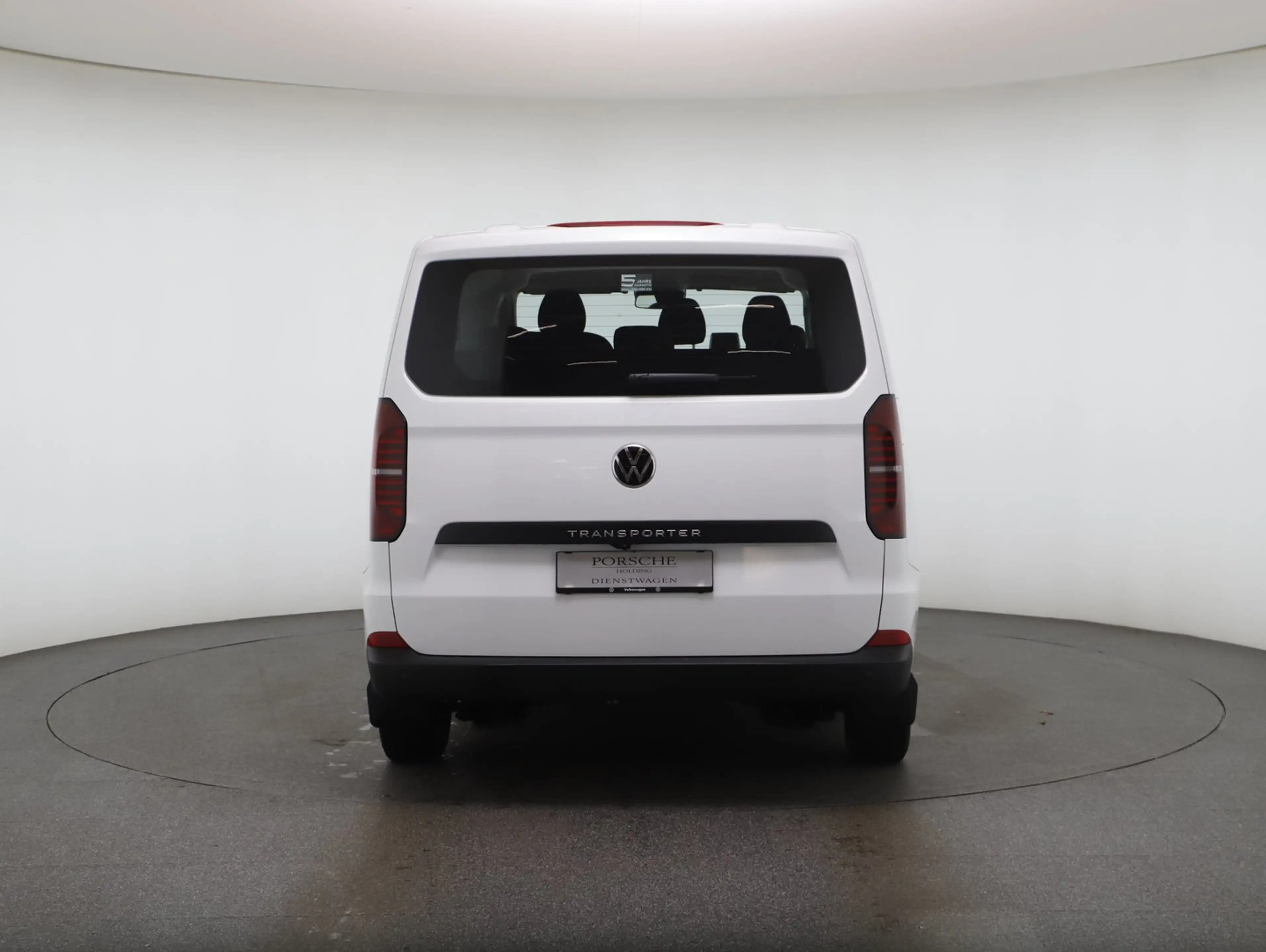 Volkswagen Transporter Kombi TDI — photo 4