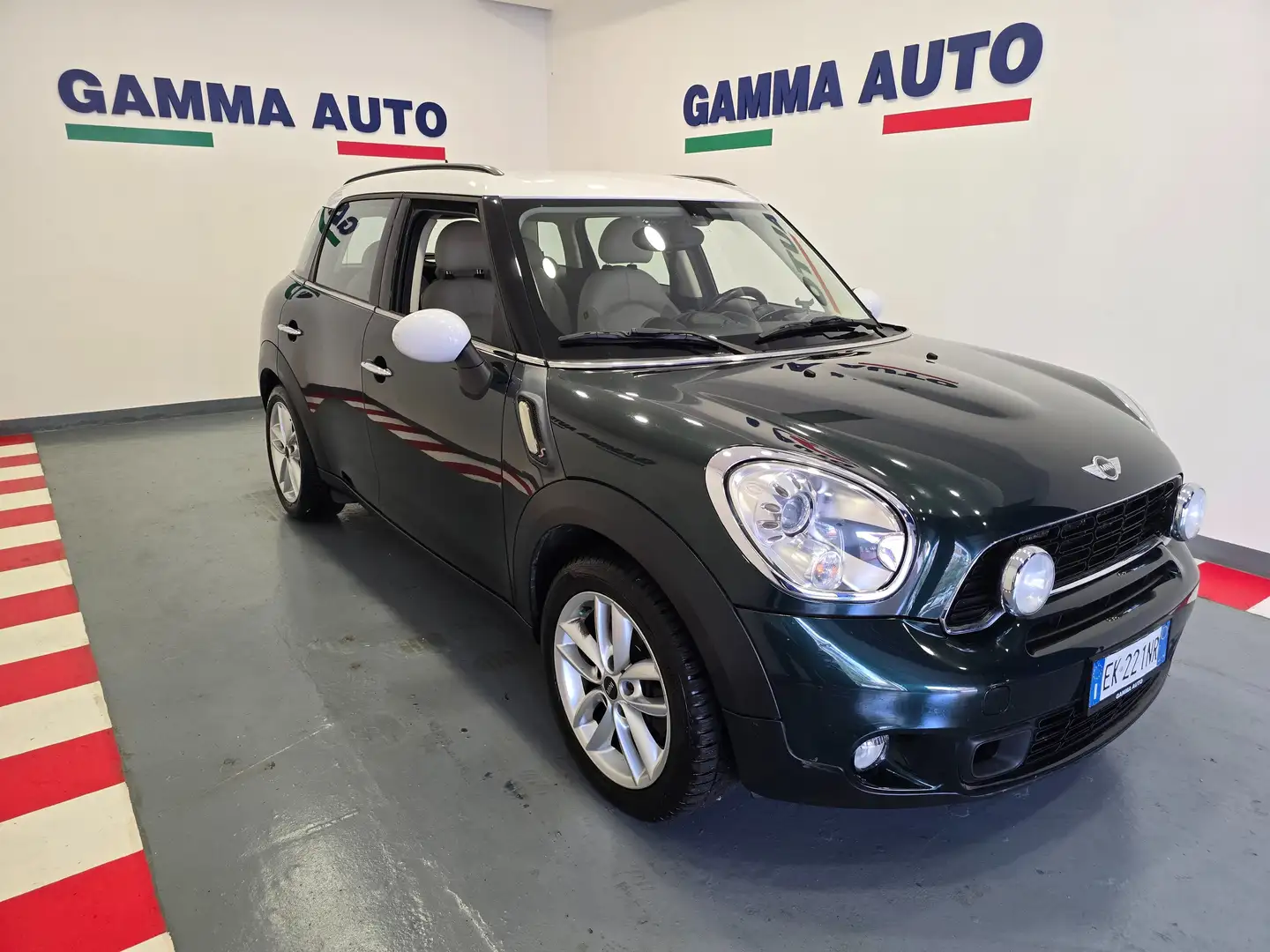 MINI Cooper S Countryman 1600 185CV AUT. VERDE BRITISH MET. PELLE BEIGE Grün - 2