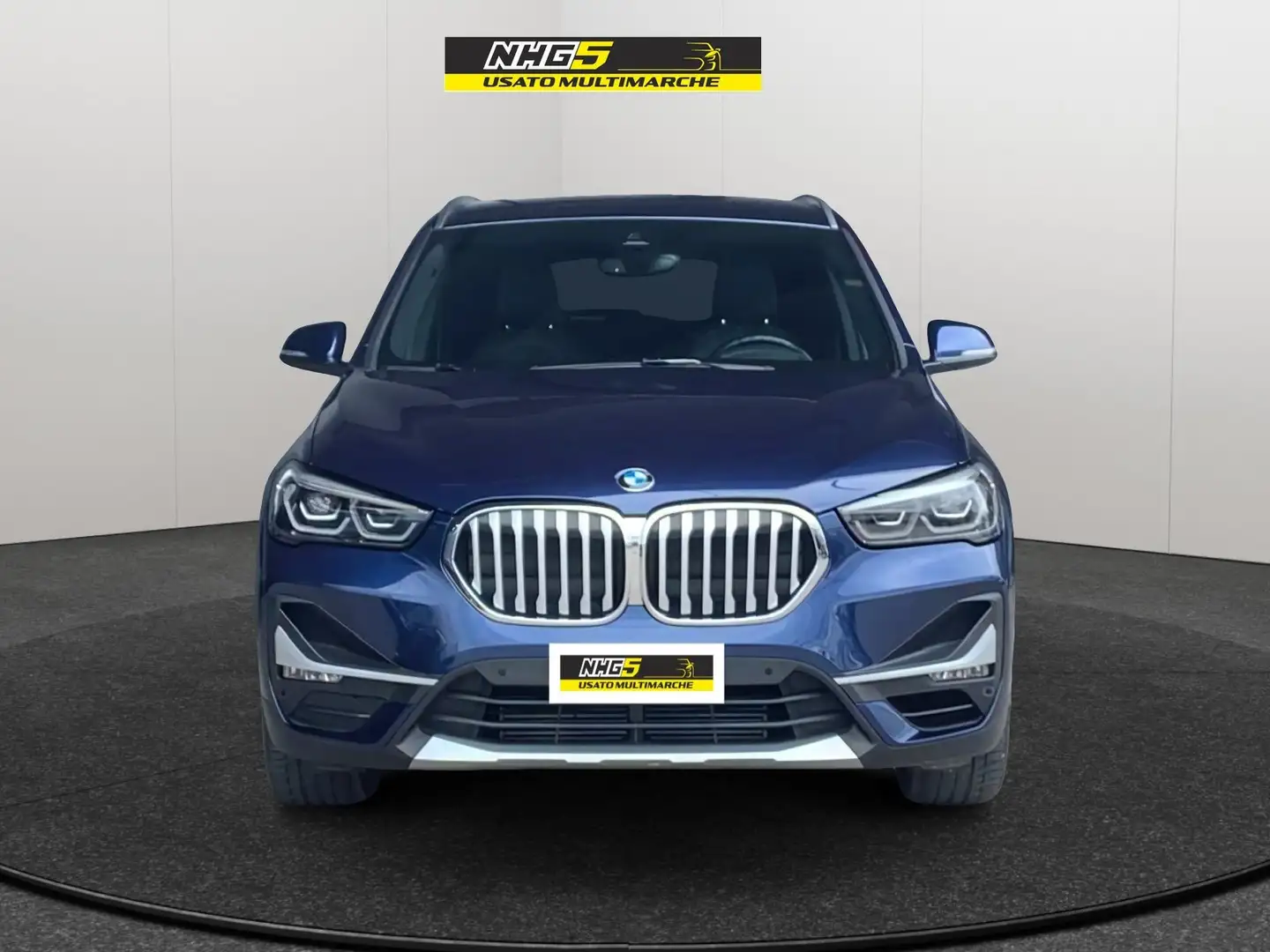 BMW X1 sDrive18i xLine Blau - 2