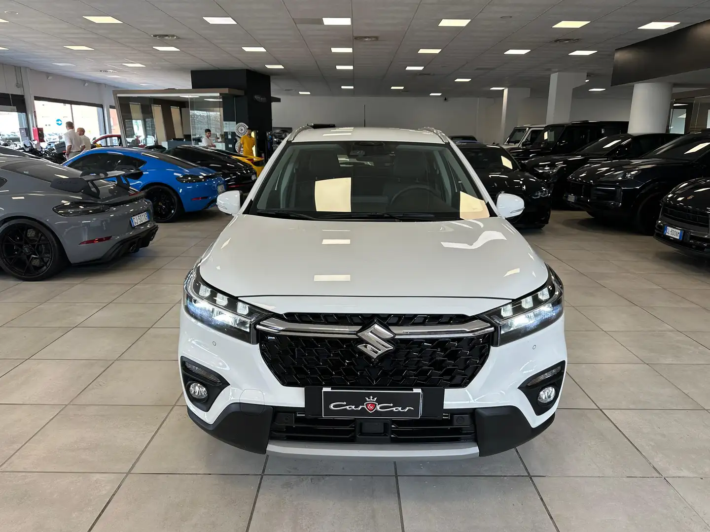 Suzuki SX4 S-Cross 1.4h Top Plus 2wd 129cv Blanc - 2