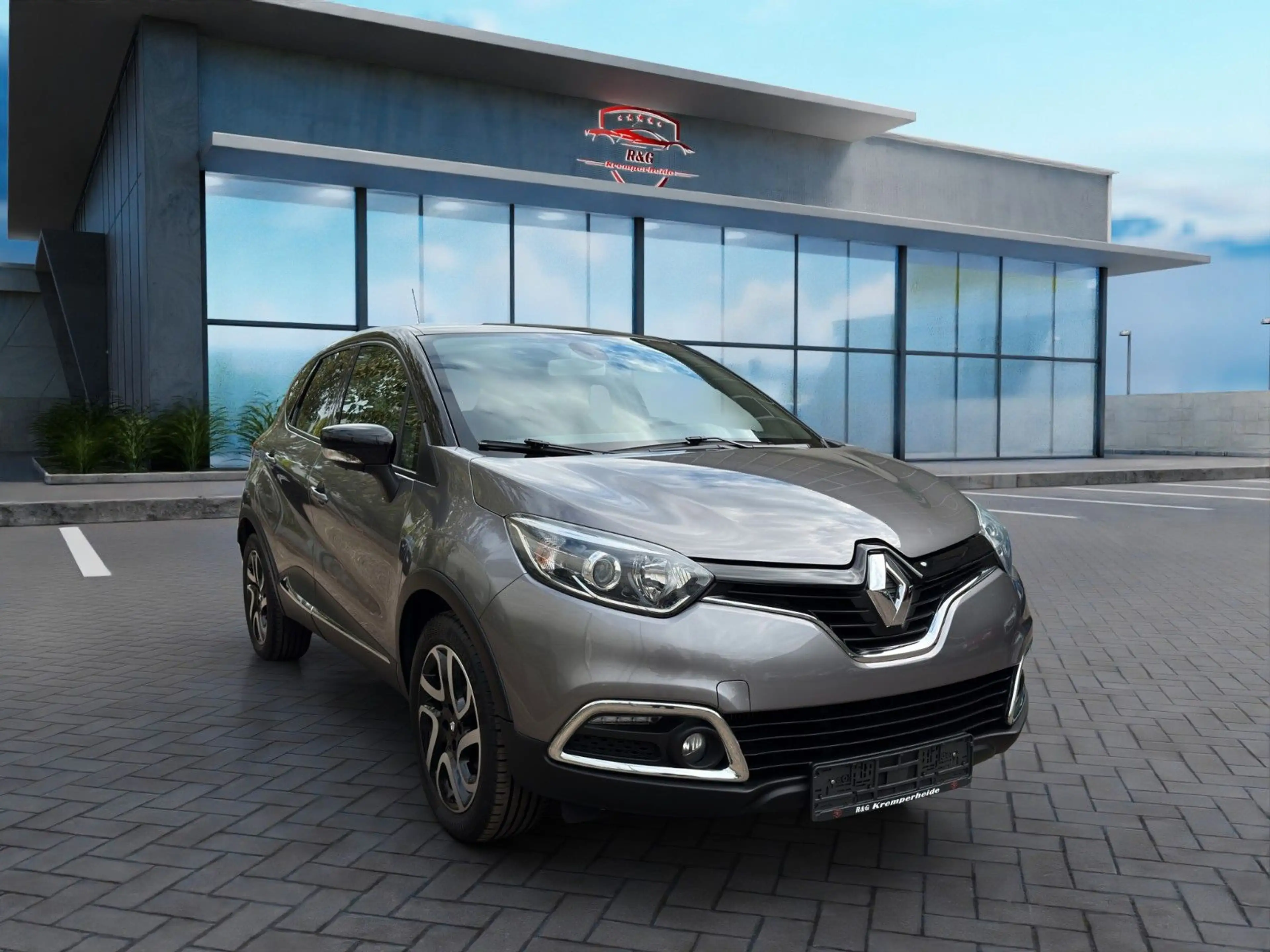 Renault Captur Luxe (Tüv und Service Neu)