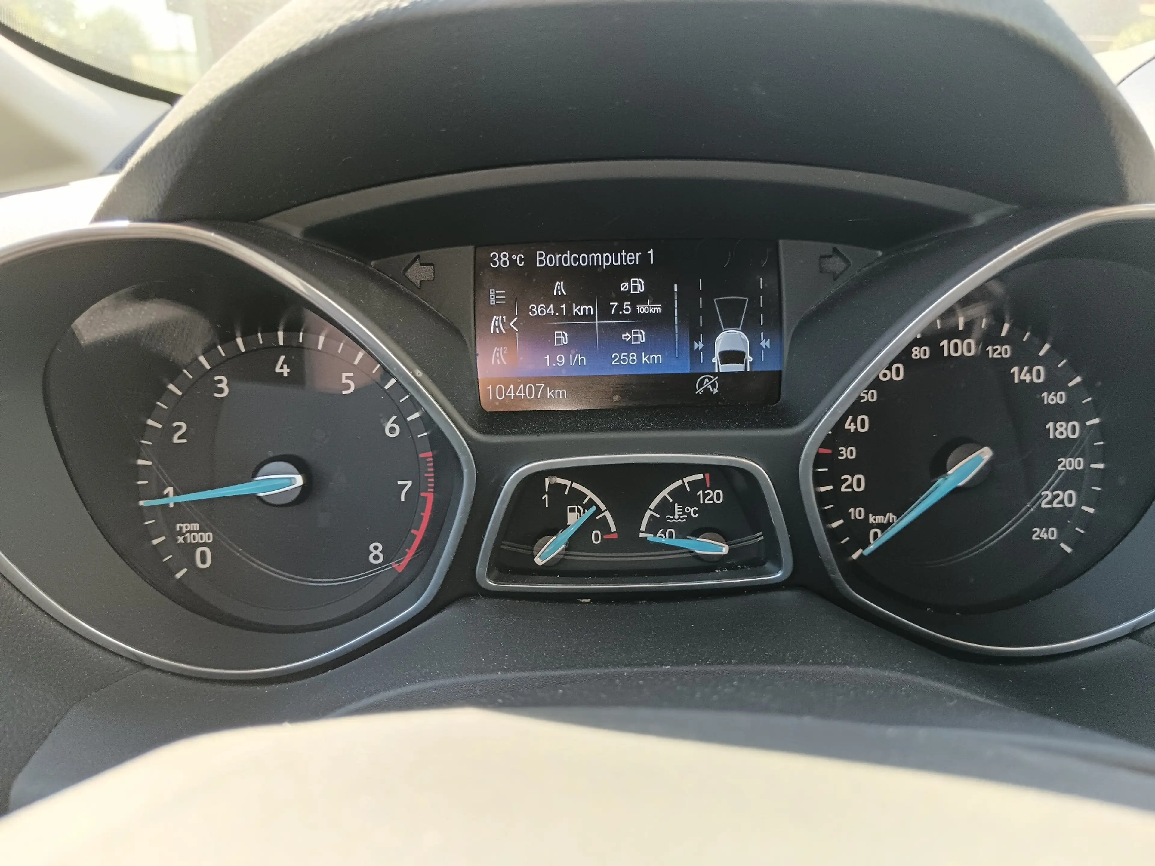 Ford Grand C-Max Titanium — photo 12