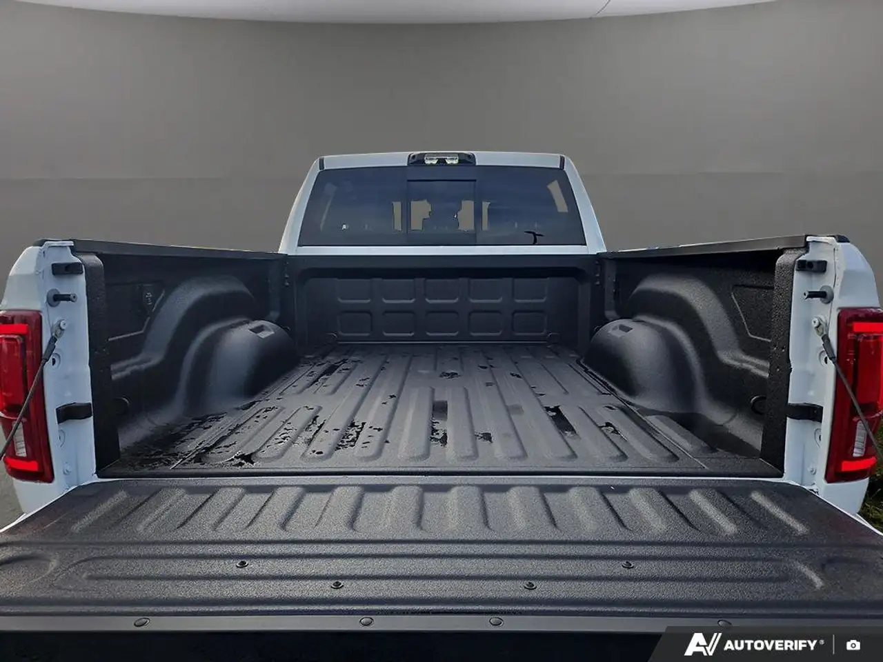 RAM 3500 снимка RAM 3500