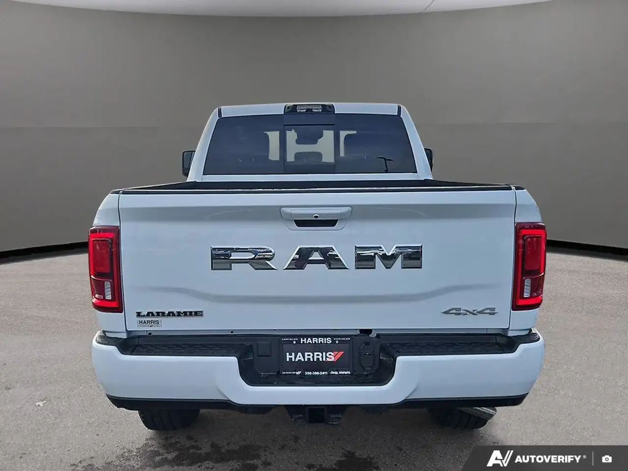 RAM 3500 снимка RAM 3500