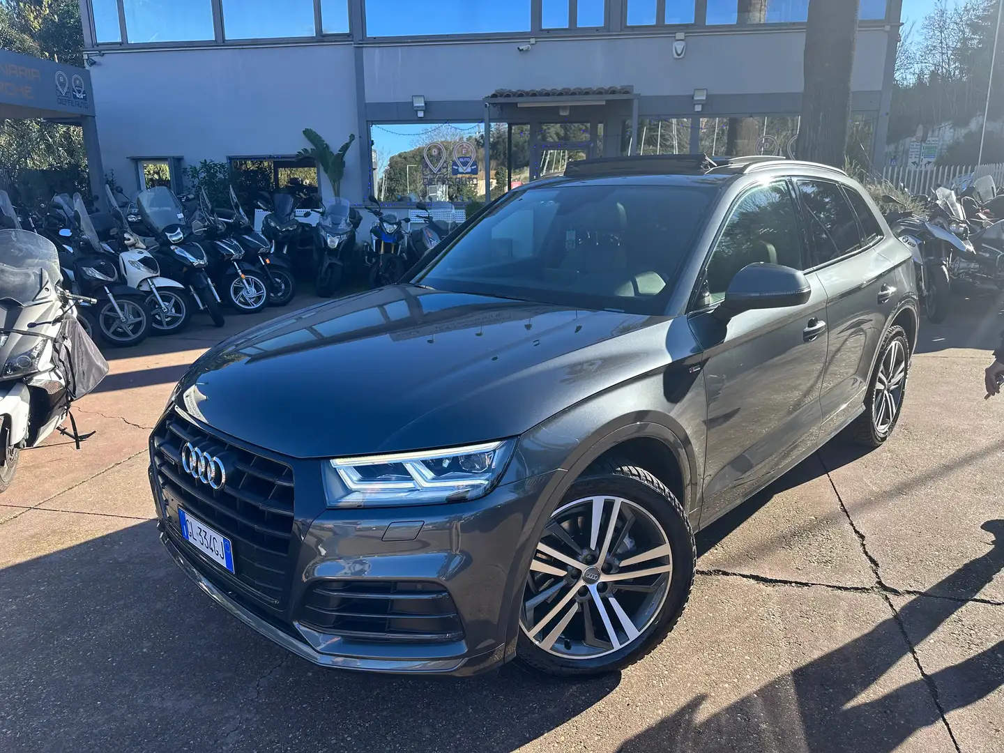 Audi Q5 40 2.0 TDI SPORT QUATTRO 90CV S-TRONIC Gris - 2