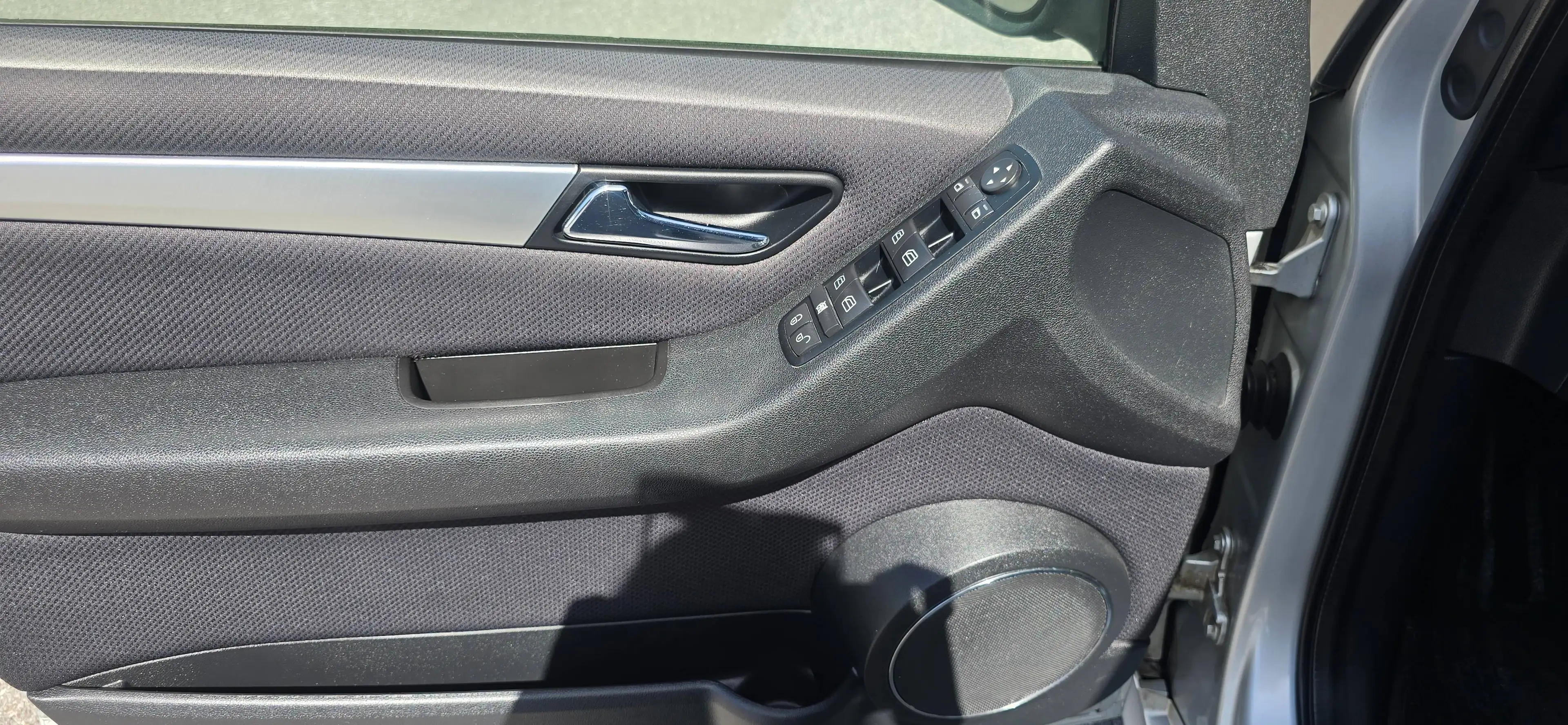 Mercedes-Benz B 200 B 200 (245.233) — photo 15