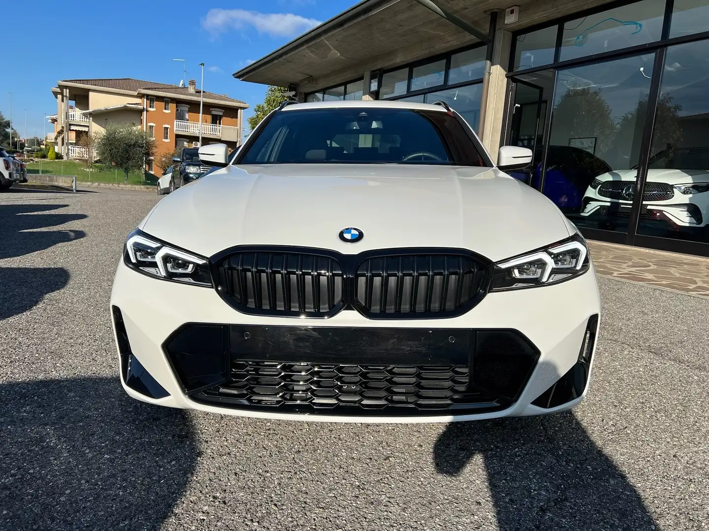 BMW 318 318i Touring MSport auto M sport Bianco - 2