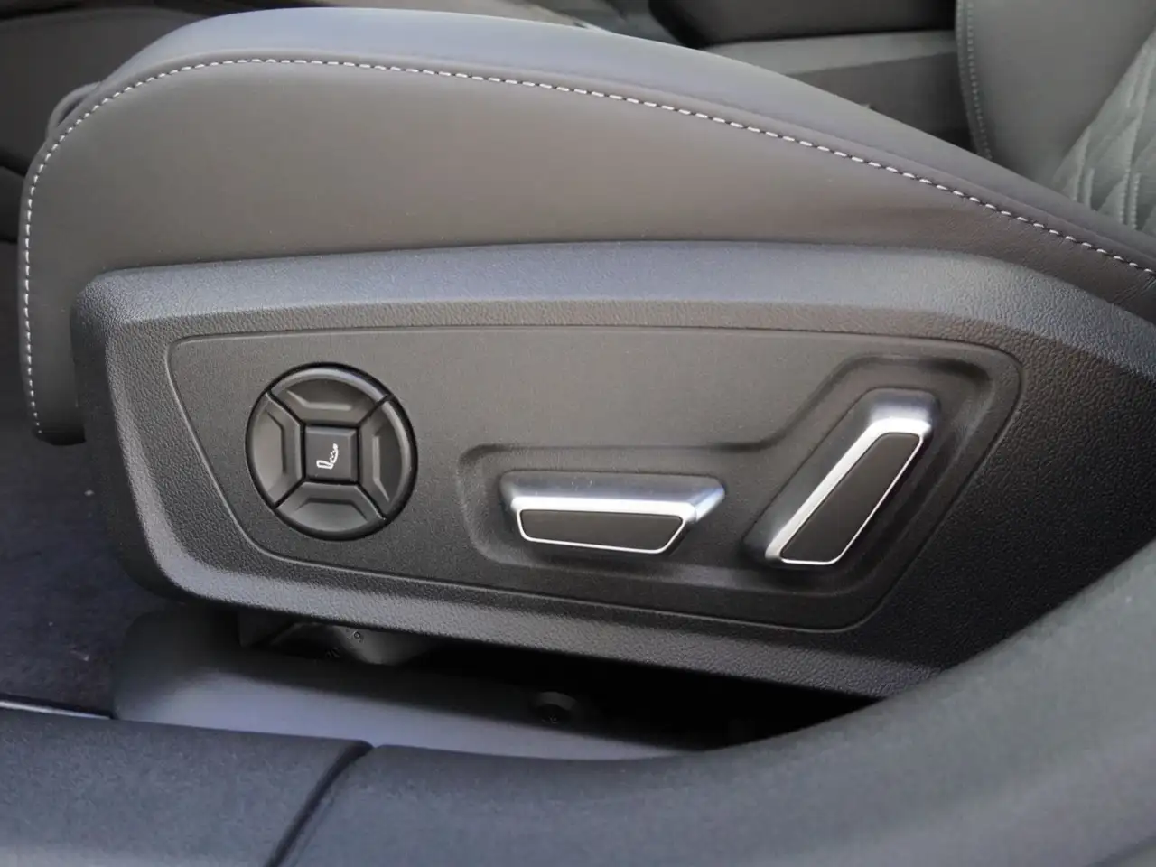 Audi S5 снимка Audi S5