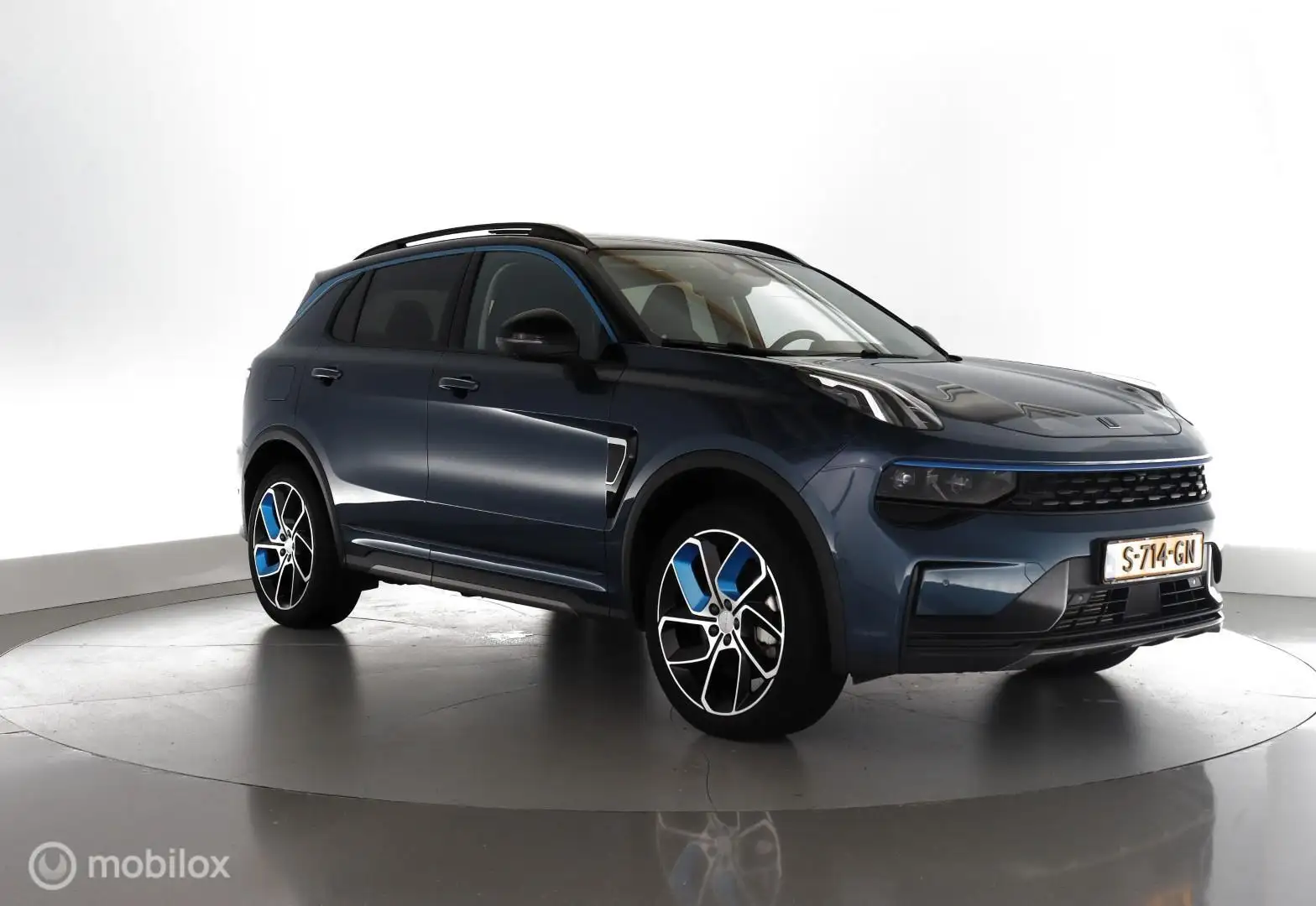 Lynk & Co 01 1.5 PHEV 261pk|NL-auto|pano|carplay|360cam|acc|lmv Bleu - 2