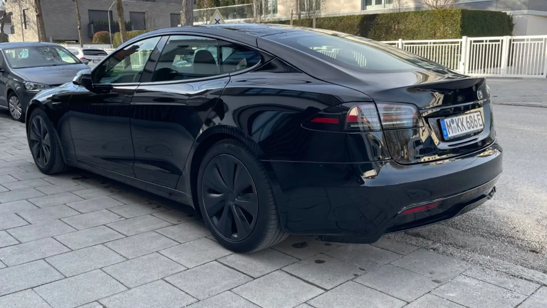 Tesla Model S Plaid,Tri-Motor,AllradantriebTOP Zustand Zwart - 1