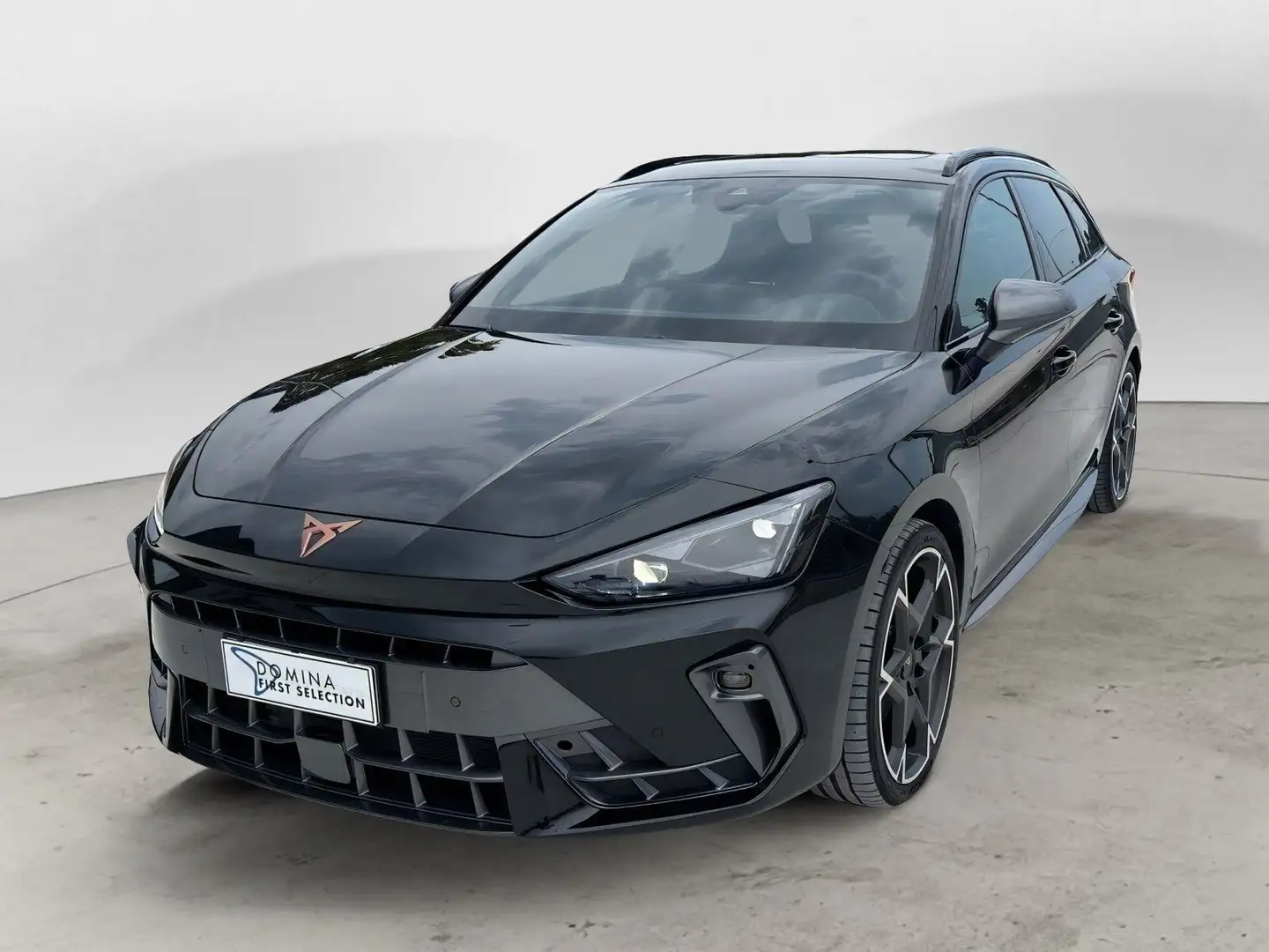 CUPRA Leon Sportstourer 1.5 Hybrid 150 CV DSG Nero - 1