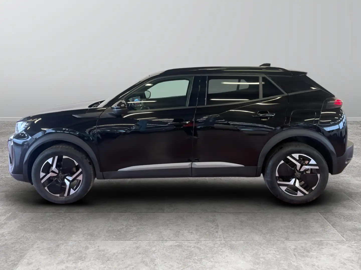 Peugeot 2008 1.2 PureTech Allure Zwart - 2