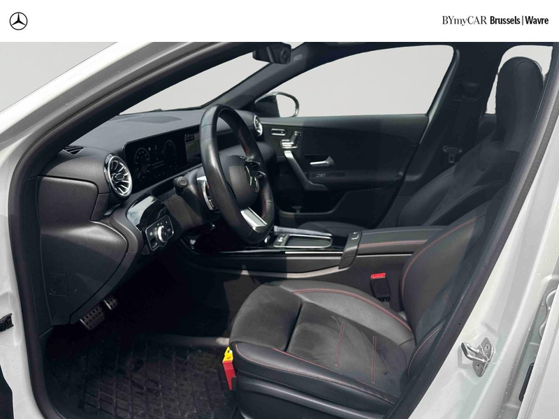 Mercedes-Benz A 250 A e AMG Line — photo 9