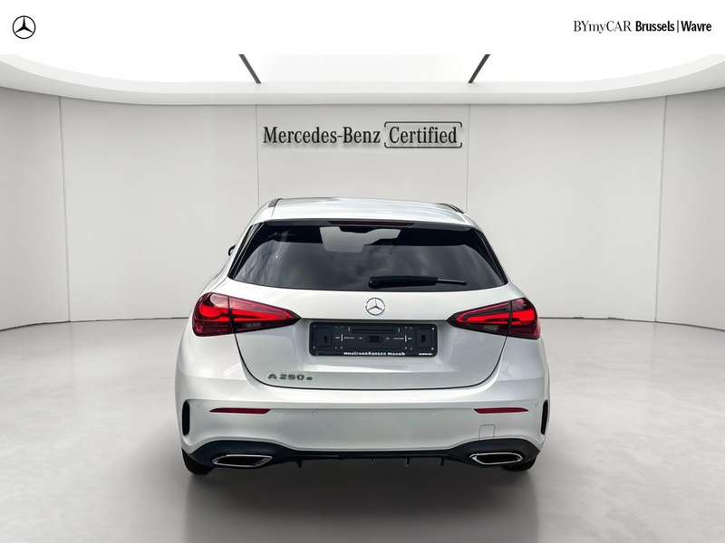 Mercedes-Benz A 250 A e AMG Line — photo 8
