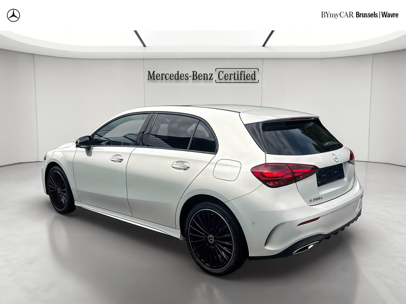 Mercedes-Benz A 250 A e AMG Line — photo 4