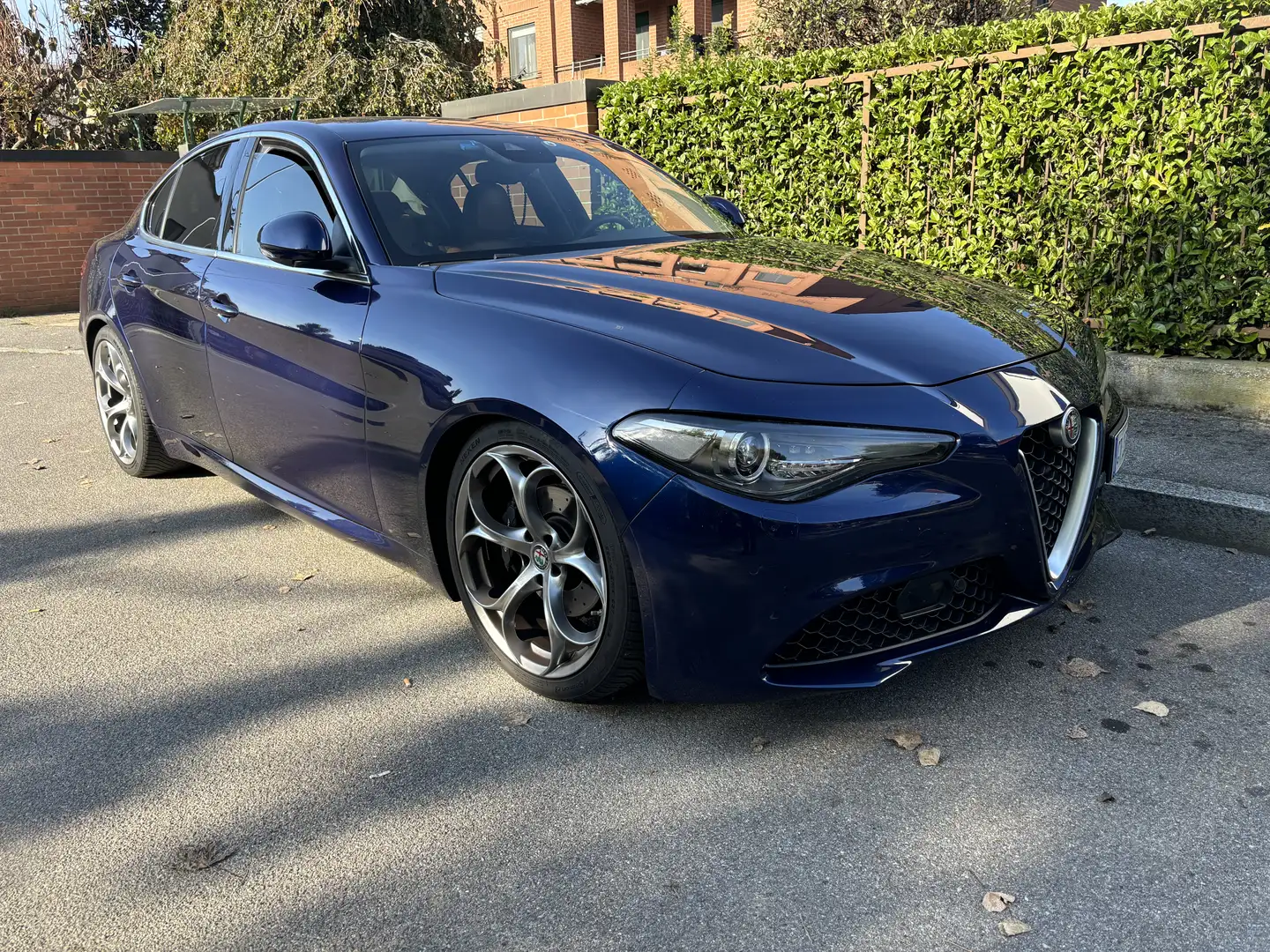 Alfa Romeo Giulia sport launch edition Blu/Azzurro - 1