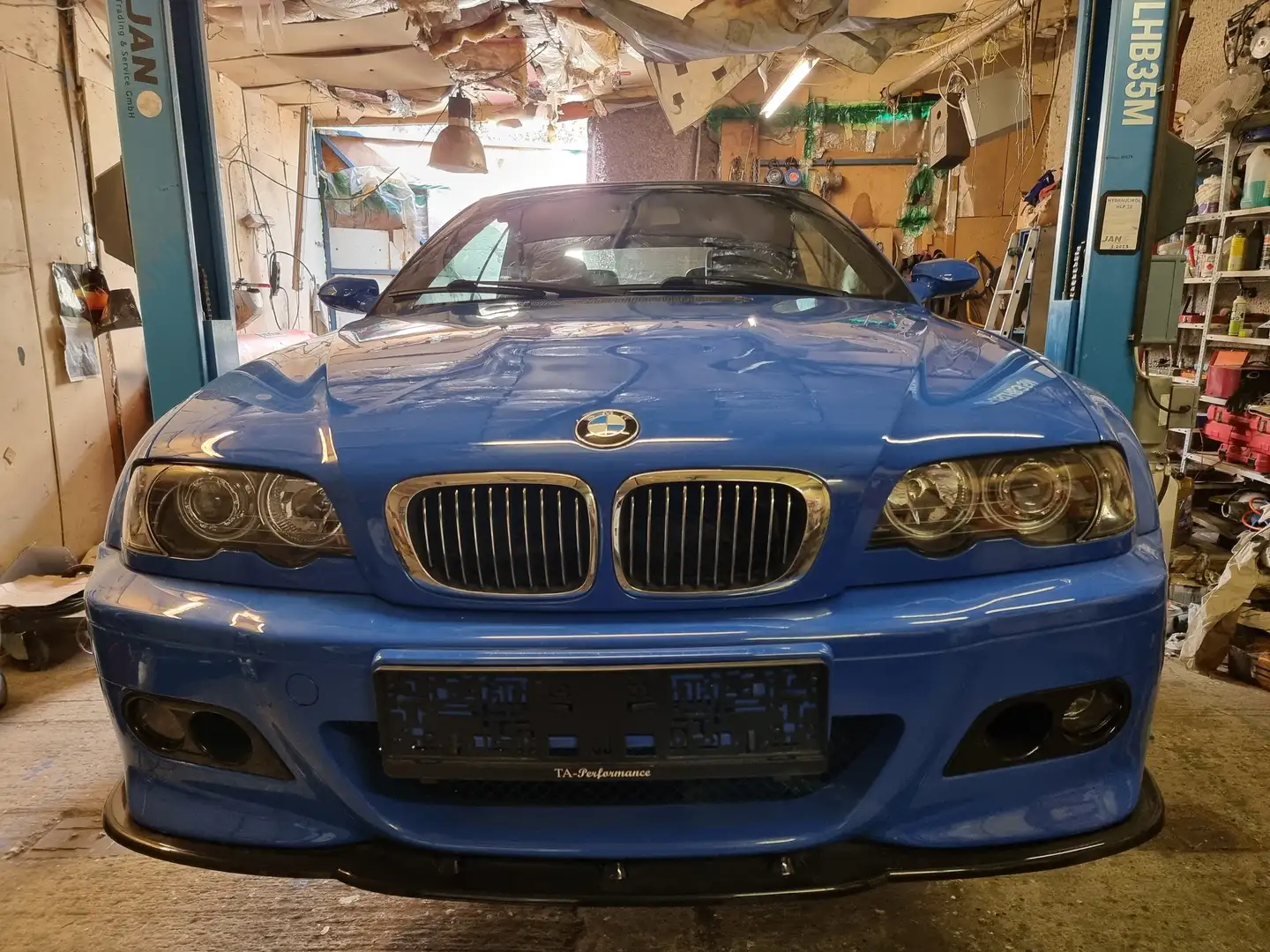 BMW 323 E46 Cabrio-V8-6Gang Schalter, 160kw Blue - 1