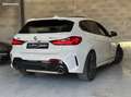 BMW 118 SERIE M135 i xDrive 306 TOIT OUVRANT SIEGES BAQUETS CARPLAY GARANTIE 12 MOIS Blanc - thumbnail 4