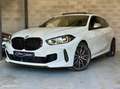 BMW 118 SERIE M135 i xDrive 306 TOIT OUVRANT SIEGES BAQUETS CARPLAY GARANTIE 12 MOIS Blanc - thumbnail 1