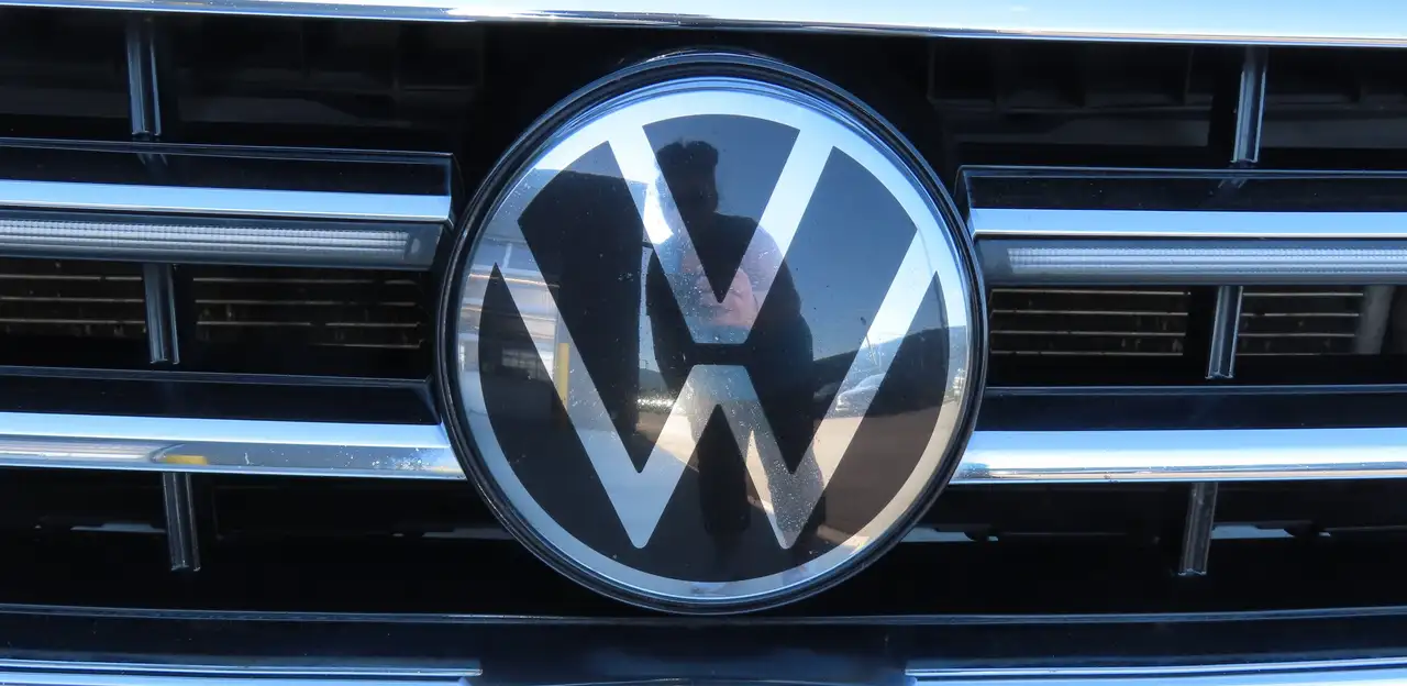 Volkswagen Tiguan photo Volkswagen Tiguan