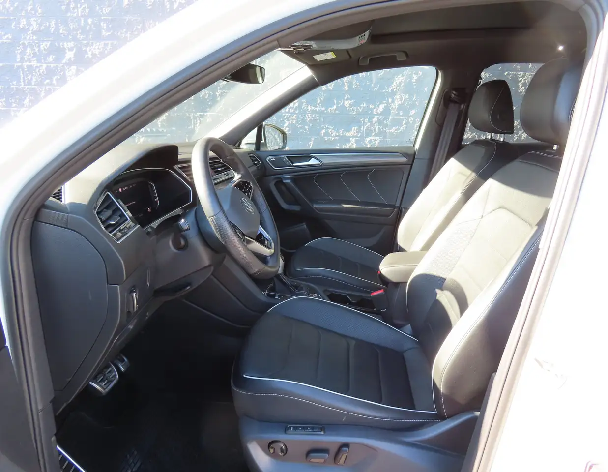Volkswagen Tiguan photo Volkswagen Tiguan