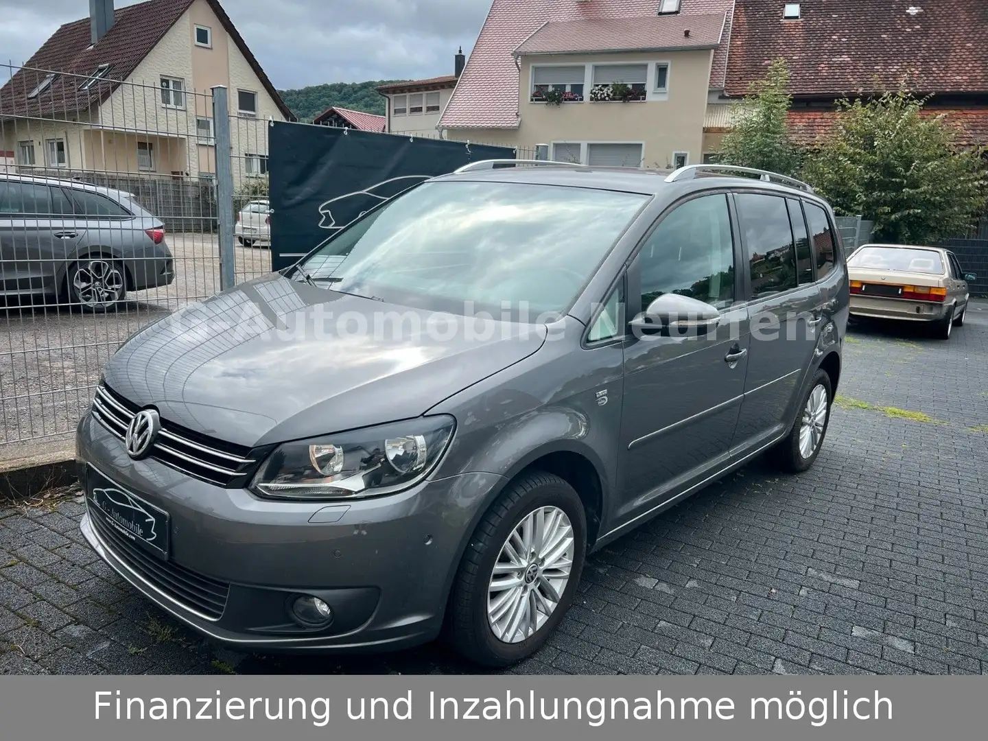 Volkswagen Touran 1.4 TSI GAS EcoFuel CUP*NAVI*AHK*PDC Gris - 1
