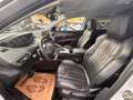 Peugeot 5008 Allure 1.2 Benzin Automatik Leder Navi LED 7 Sitze Weiß - thumbnail 26