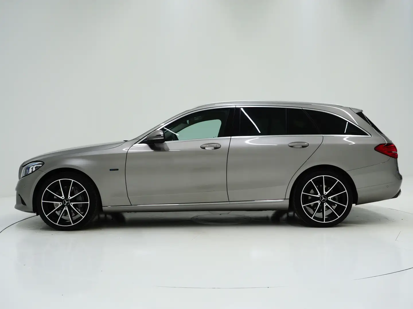 Mercedes-Benz C 300 Estate e 320PK | Virtual | Camera | Stoelverwarmin Grijs - 2