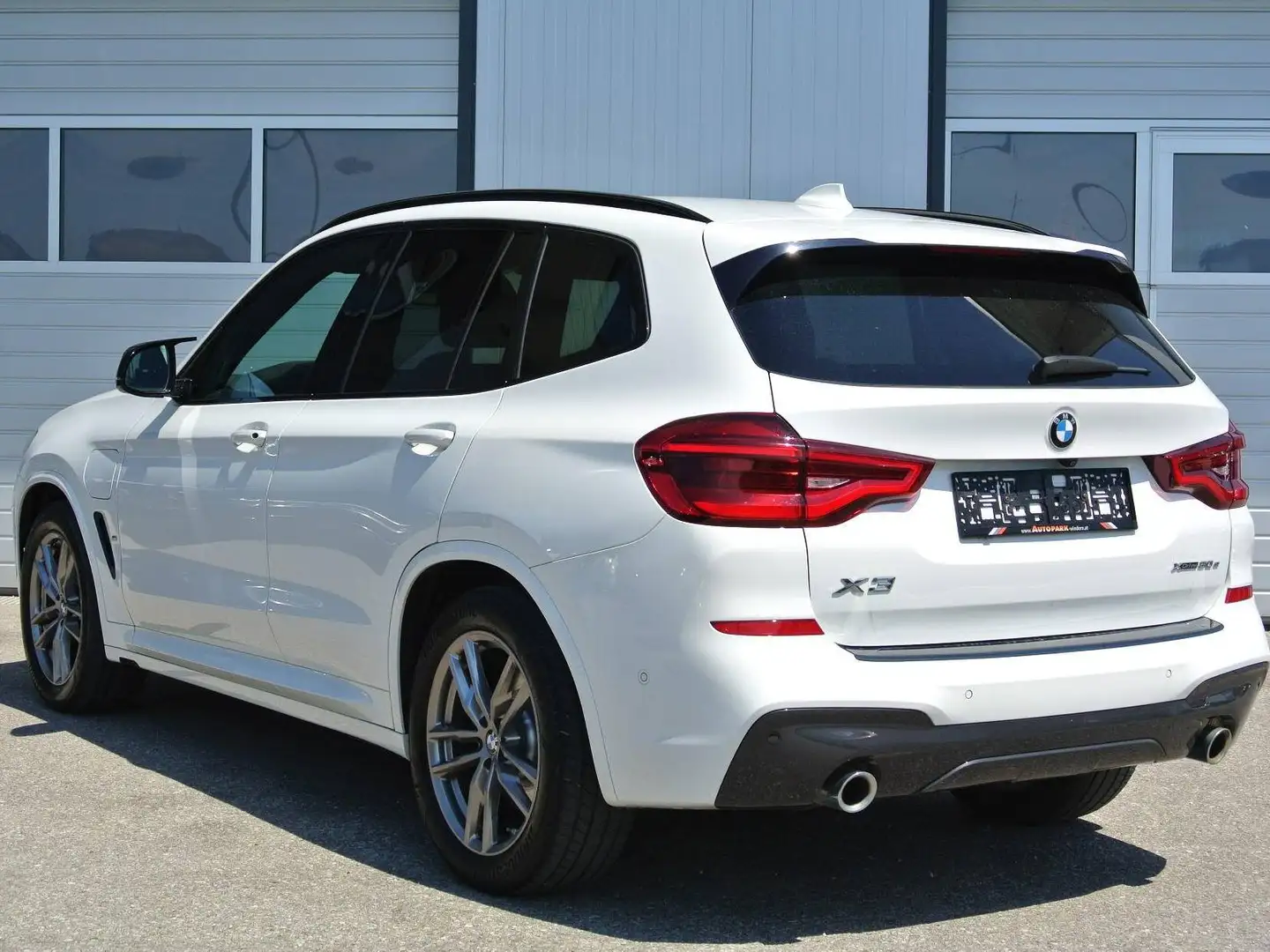 BMW X3 2.0 xdrive 30e Aut.  **M Sport ** HUD * virt.CP Weiß - 2