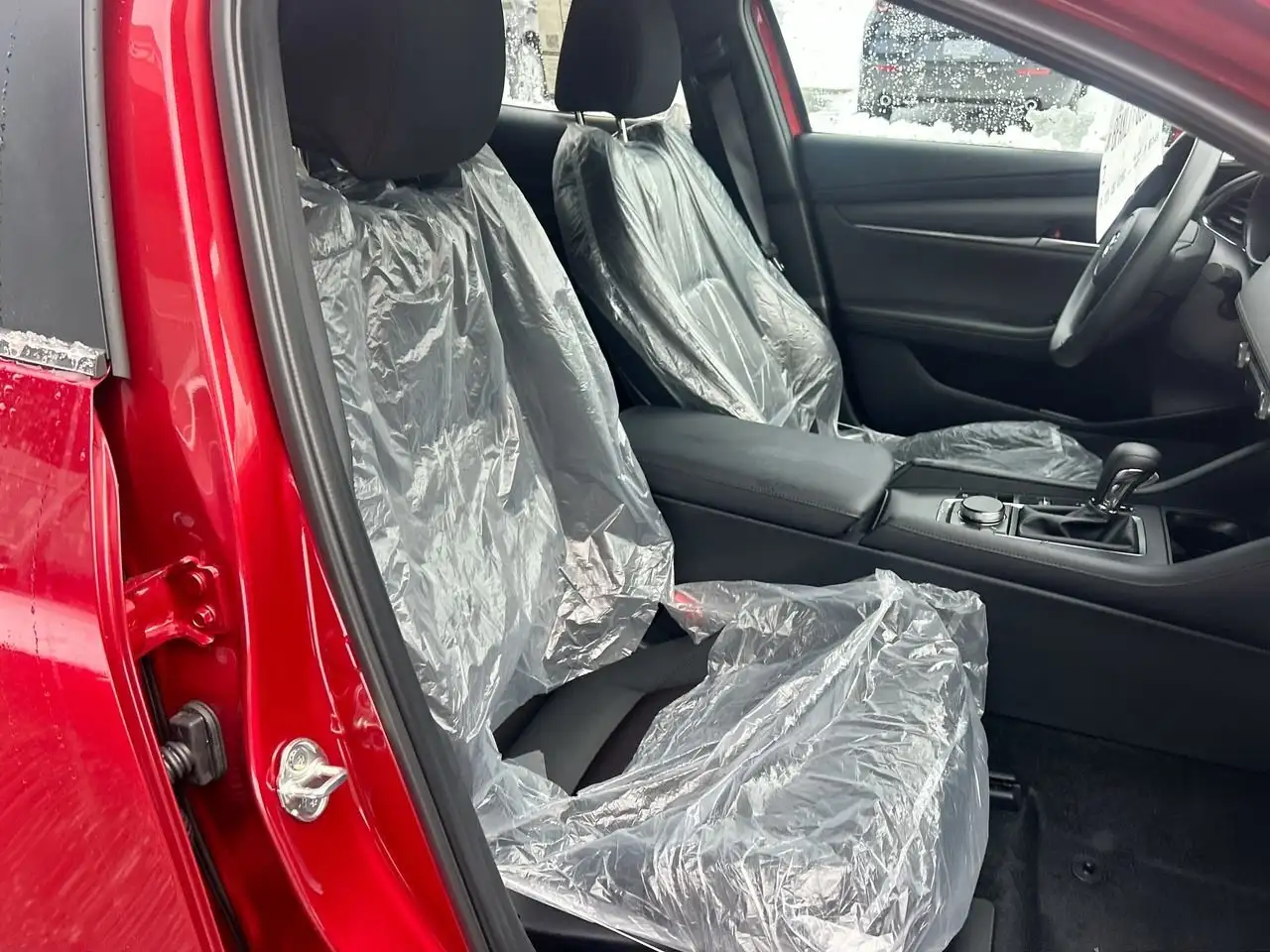 Mazda 3 снимка Mazda 3