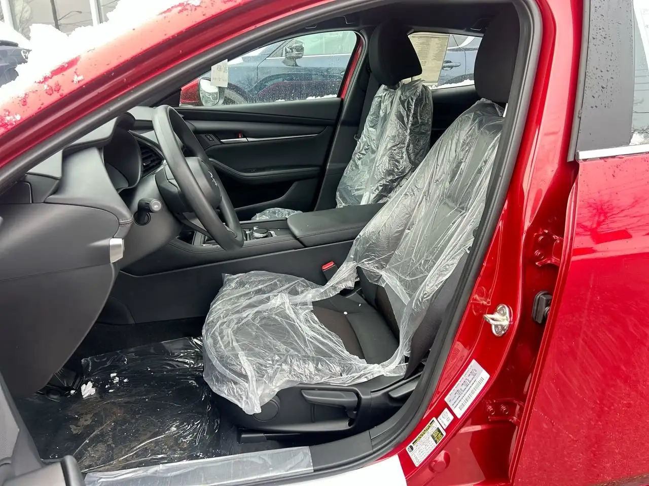 Mazda 3 снимка Mazda 3
