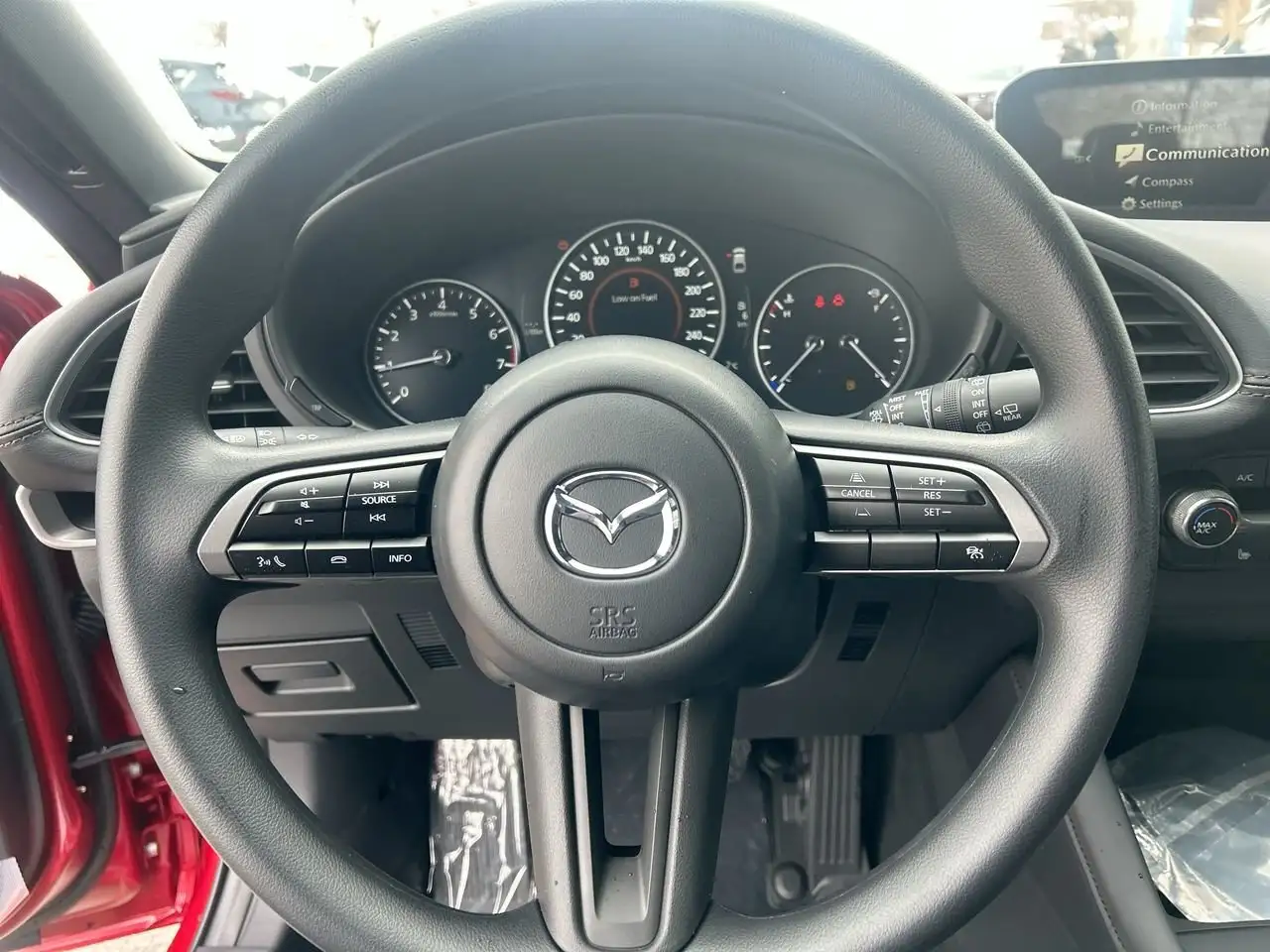 Mazda 3 снимка Mazda 3