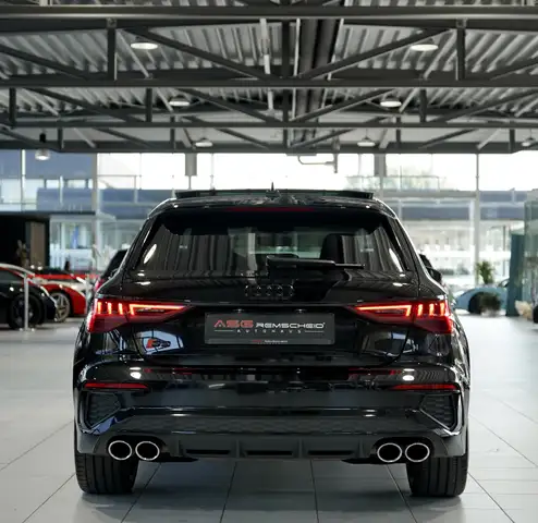 Audi S3 view 8
