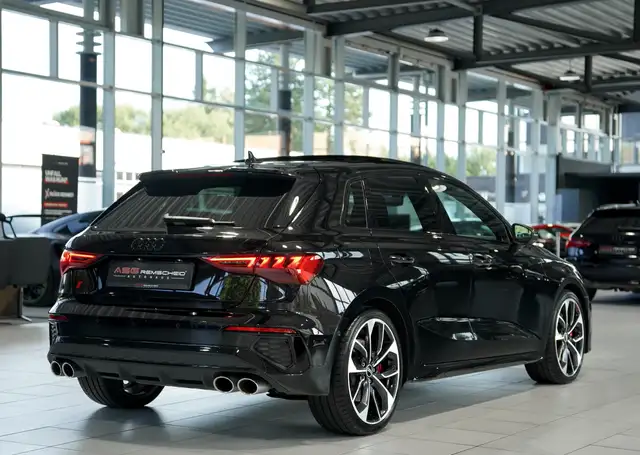 Audi S3 view 7