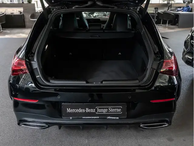 Mercedes-Benz Cla view 6
